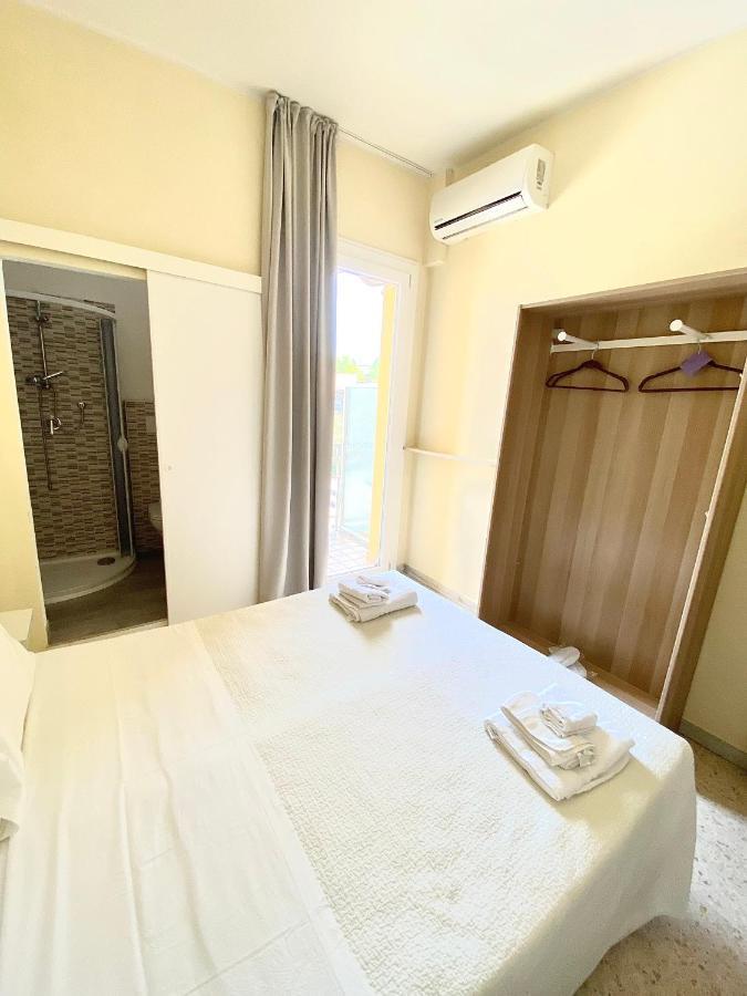 Hotel Morri'S Rimini Exterior foto